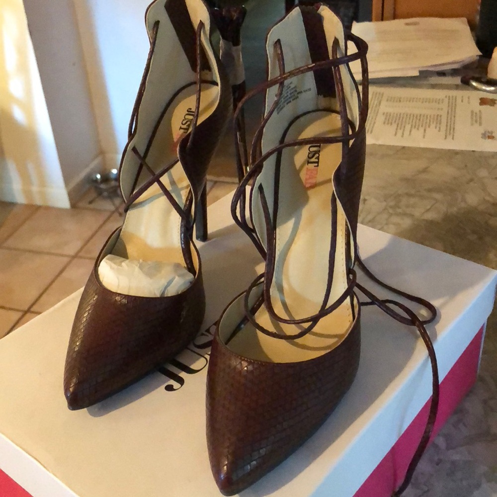 Snake skin embossed print heels